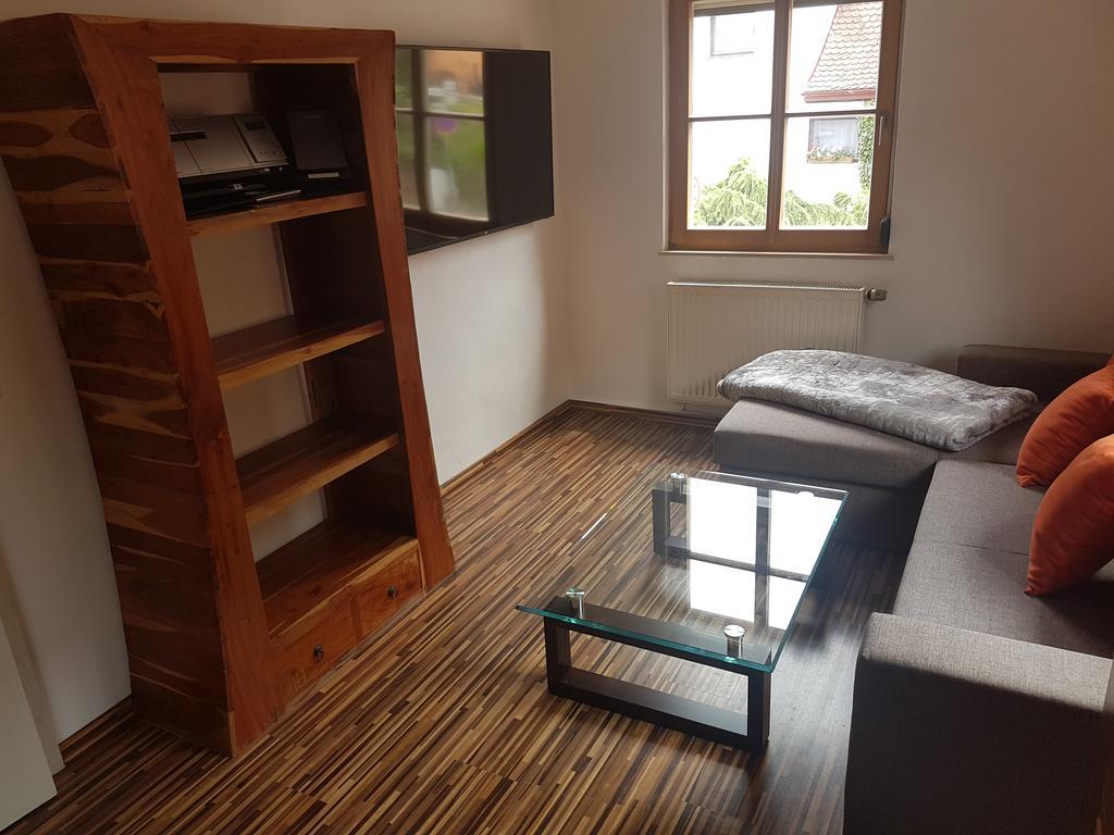 Zur Frischen Quelle Hotell Oberasbach Exteriör bild